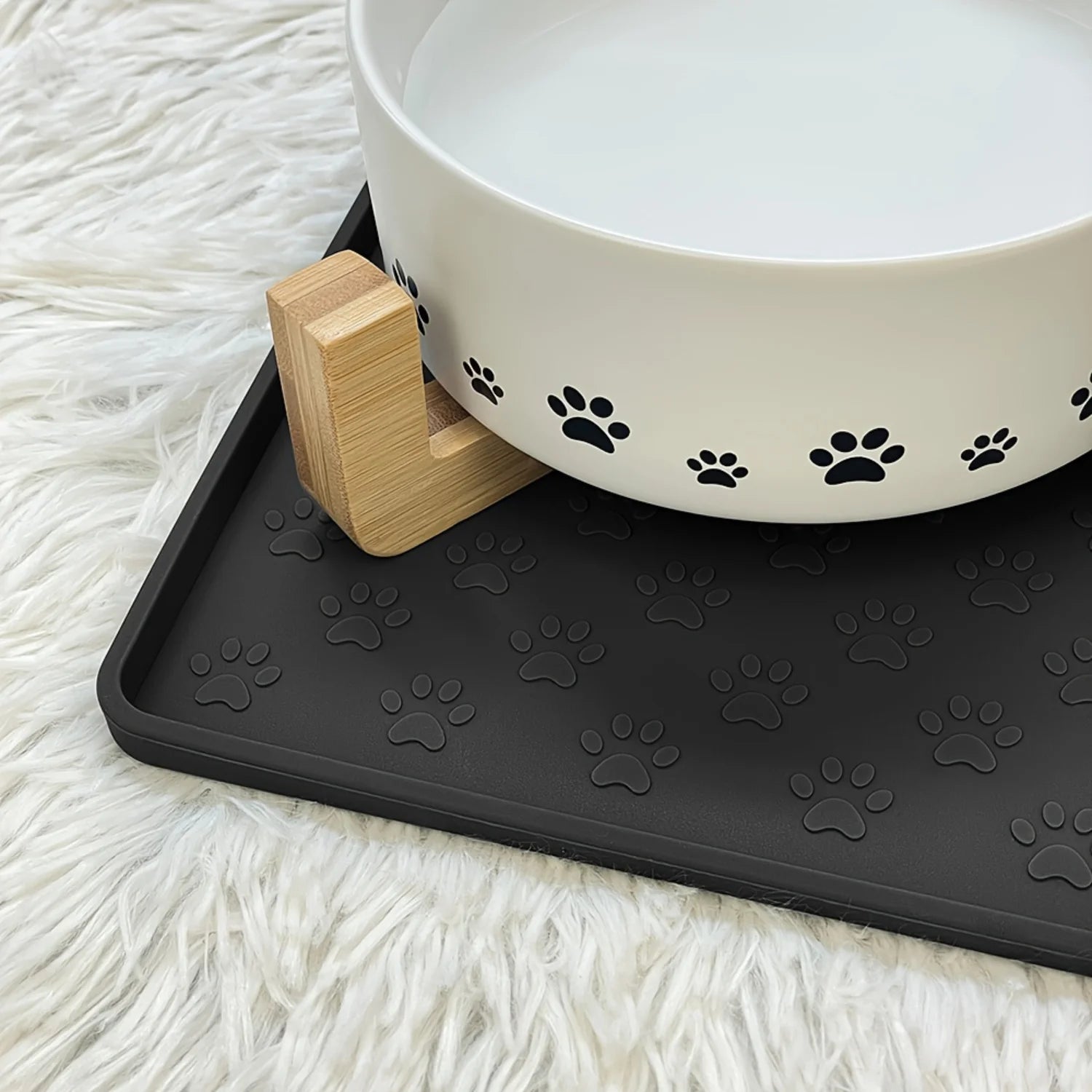 Non-Slip Silicone Pet Mat 18x12 Inches