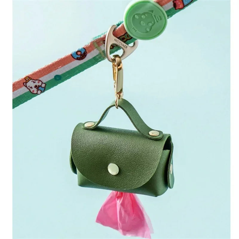 Poop Chic: The Stylish Pooch Purse!