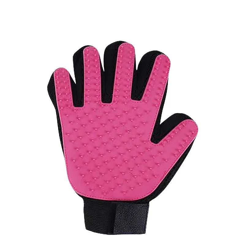 Fur-tastic Grooming Go-Go Glove: A Stylish Solution for Scrub-a-Dub-Dogs and Purr-fectly Pampered Pussycats!